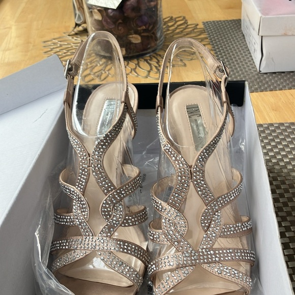 Inc RANDIIBIS heels in bisque - Picture 6 of 6